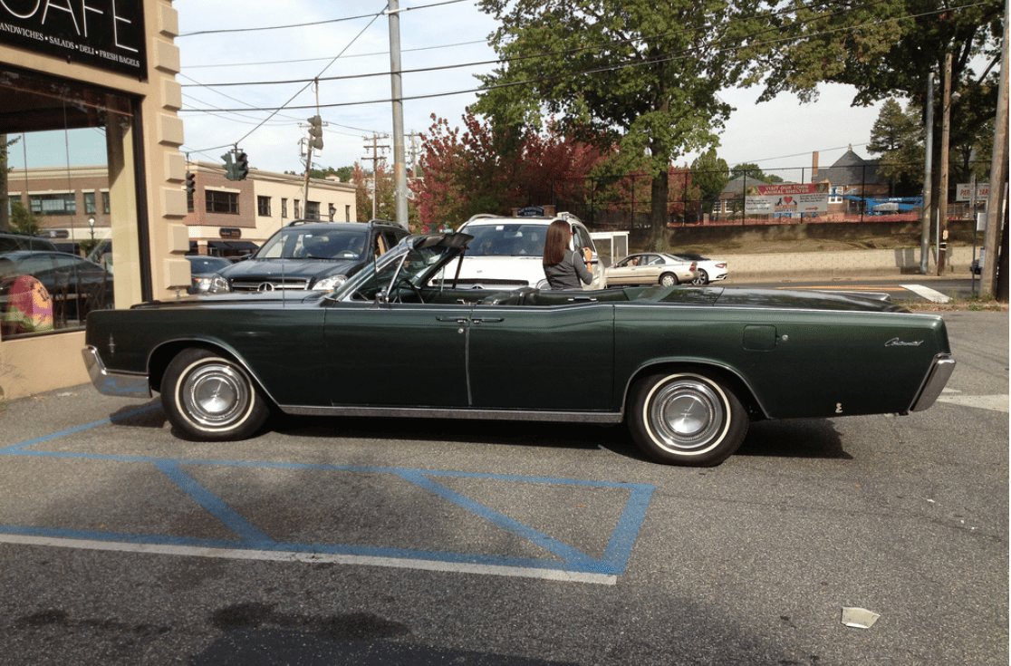 I’m a bit tied up still trying to get the next CC done, so let’s bring on another beautiful car to go along with the others so far today. William [&hellip;]