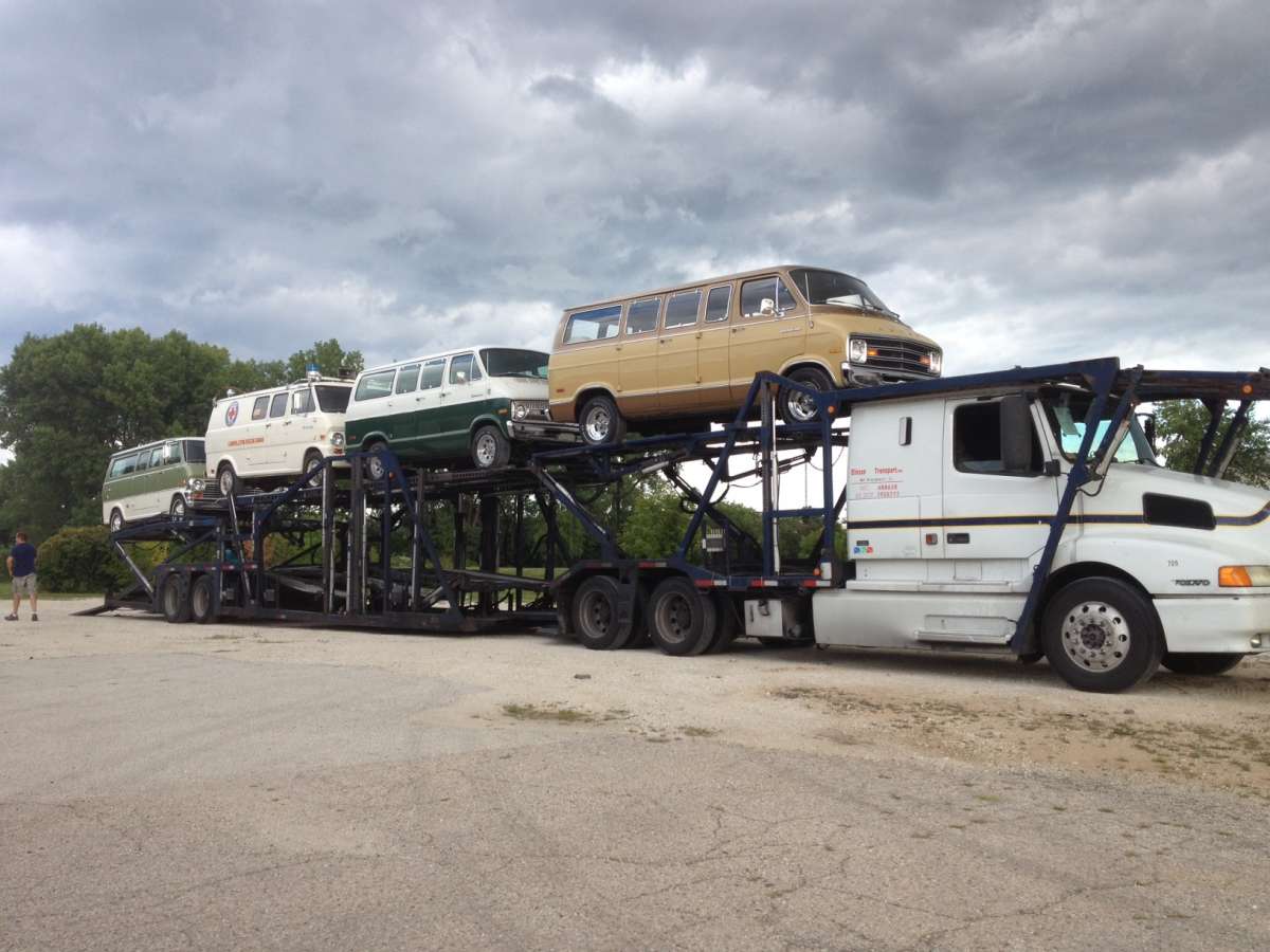 (Allan Simonsen from ecarmotorsports sent me this:) We purchased five curbside classics from Cam in Wisconsin this Summer. He sent pictures from when the vans were picked up for the [&hellip;]