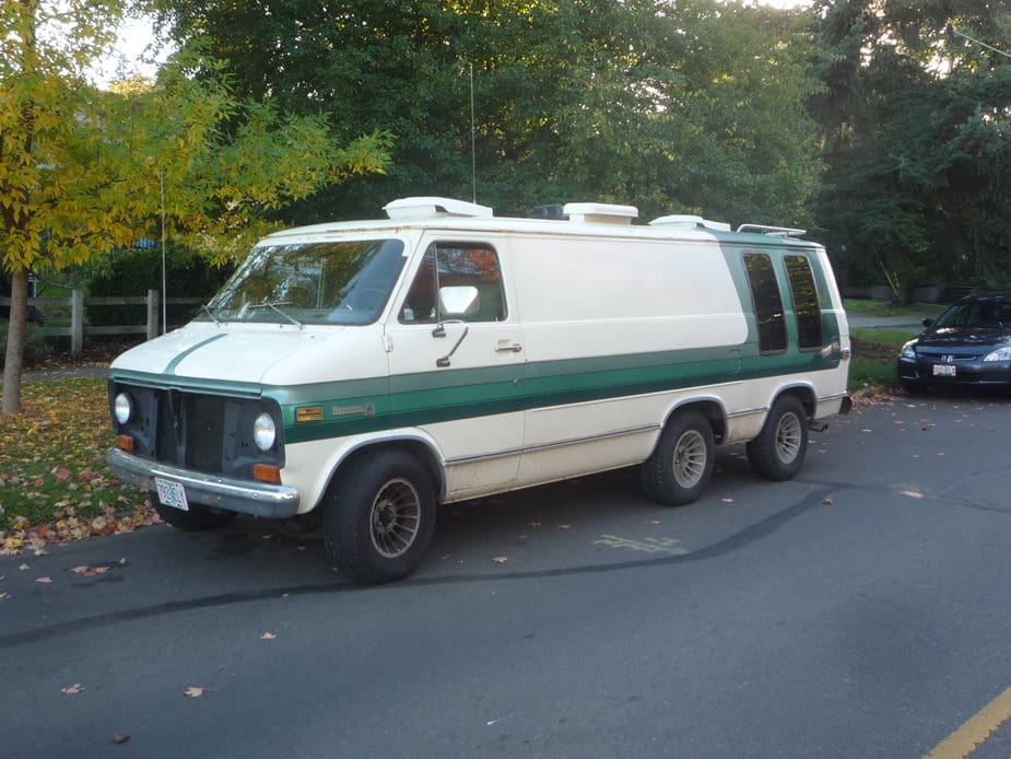 Curbside Find: 1980s Chevrolet Triple-Axle Van 2 CC 115 079 925