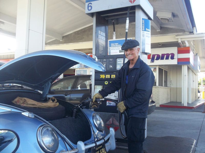 I stopped this weekend to ask this dapper gent if I could take a picture of him pouring gas into his trunk. He agreed, and even provided a winning smile. For our [&hellip;]