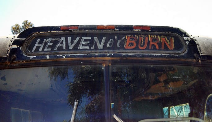 The Roadmaster went quickly, to vent-L-8. Congratulations. Yes, this is a bus, but where is it going? And for extra points, what kind of bus is it?
