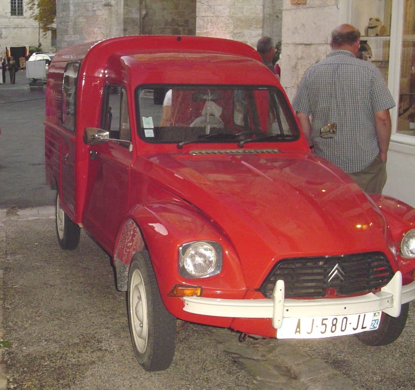 CC Outtake: Citroen Acadiane - A Van for All Seasons 1 dyane-1