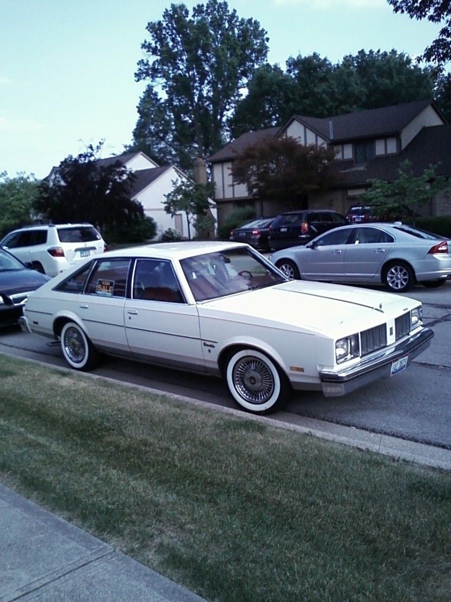 Count me as one of the A-body Aeroback’s few fans.  I only ever see these cars in terrible condition, but this pristine, and appropriately white, example shows its designers’ intentions [&hellip;]