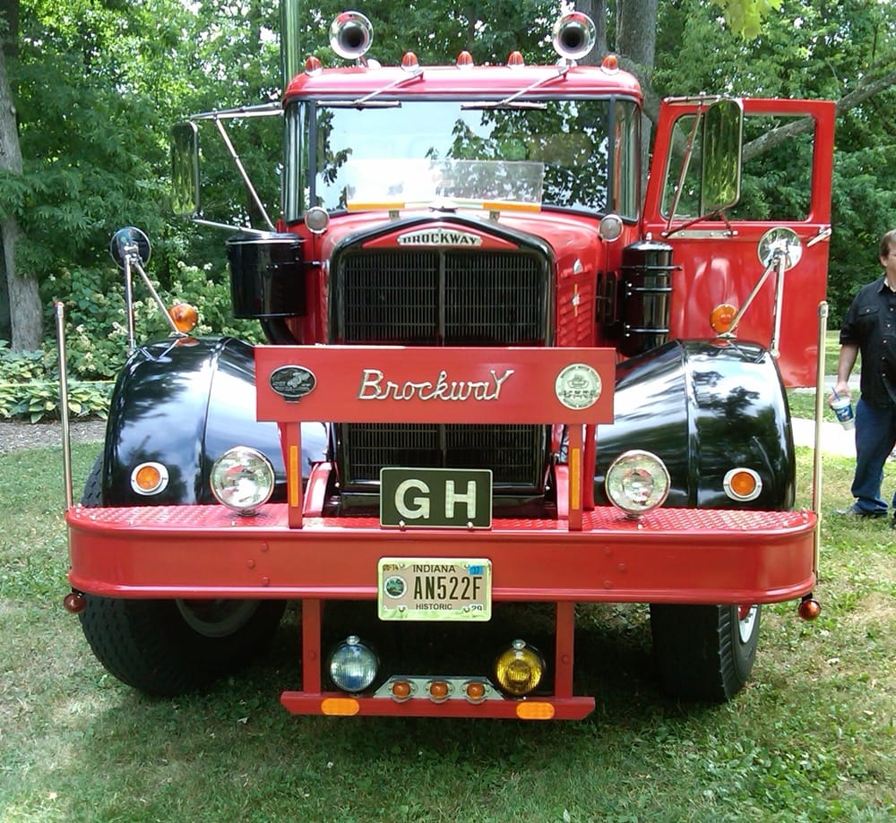 Car Show Classic: 1957 Brockway 260 - The Big Nor'easter 4 1957Brockway06