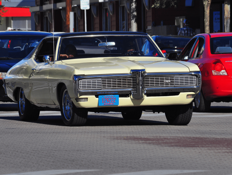 pictures by Triborough This makes the first appearance here of one of the final-year big GPs, before it was reconstituted in 1969 as a mid-plus sized coupe (CC here). That [&hellip;]