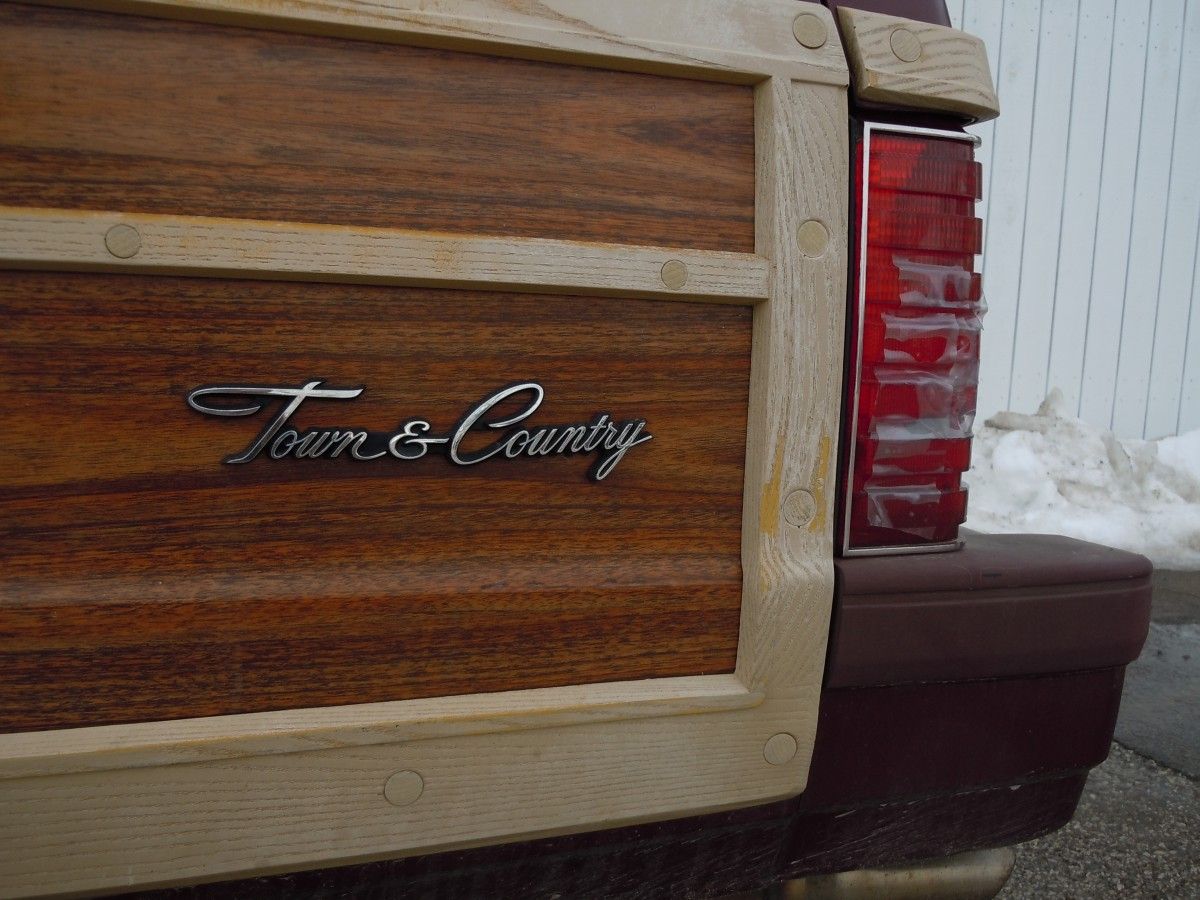 Curbside Classic: Chrysler LeBaron Town And Country Turbo - Queen Of The K-Cars 6 2014-02-18 15.56.43