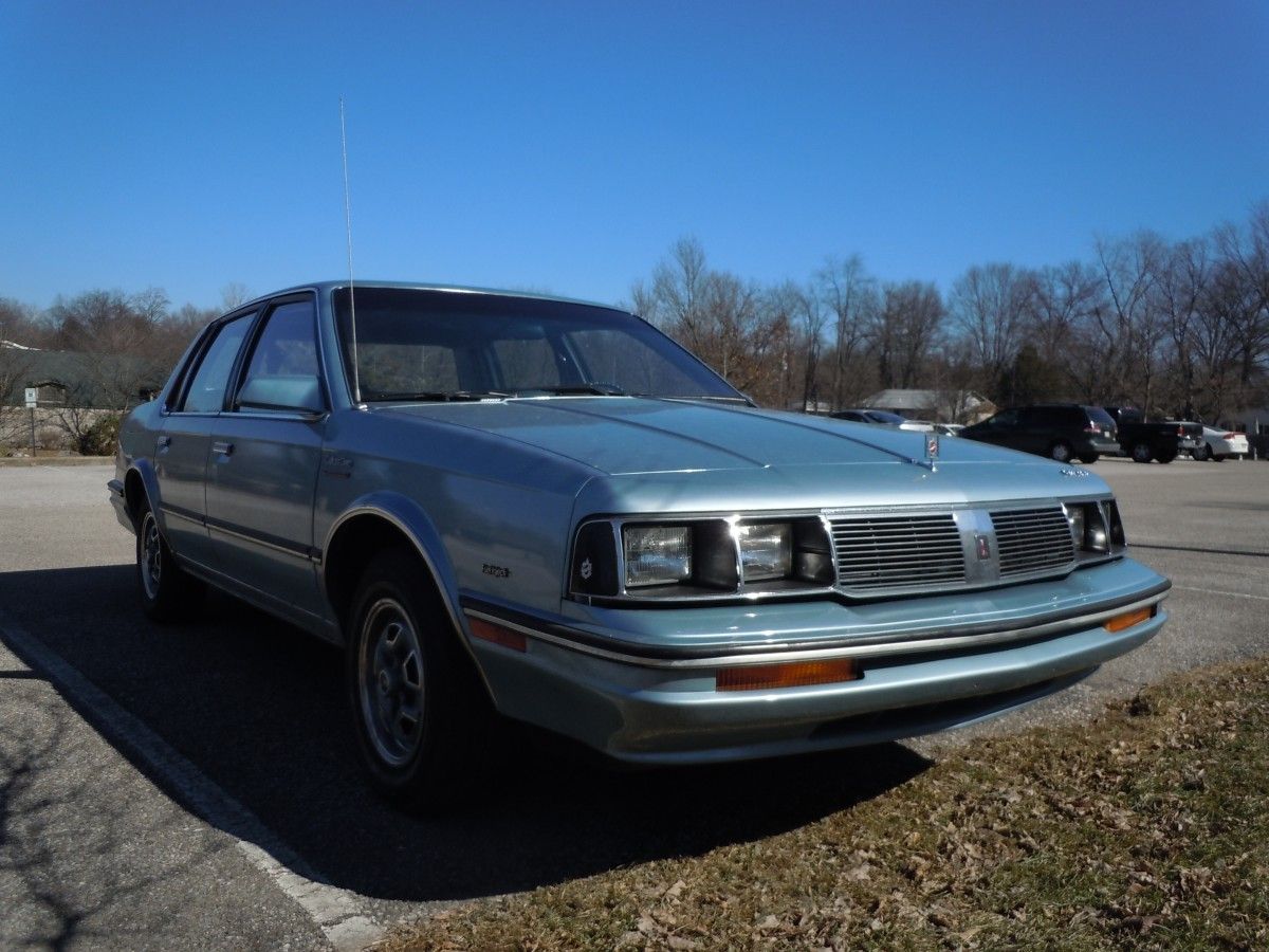 (first posted 3/26/2014)     I could hear it from a mile away, like a dishwasher slowly prowling my neighborhood.  The famed Iron Duke has never failed to turn my head.  [&hellip;]
