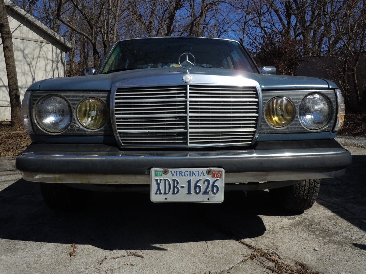 Curbside Classic: 1985 Mercedes 300D Turbodiesel - More Than A Fashion Statement 8 2014-02-26 12.25.49