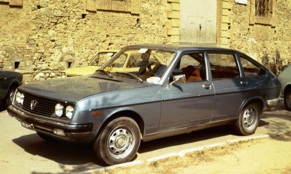 Curbside Classic: 1995 Lancia Dedra - The Name Tells You Everything 6 Lancia_Beta_series1
