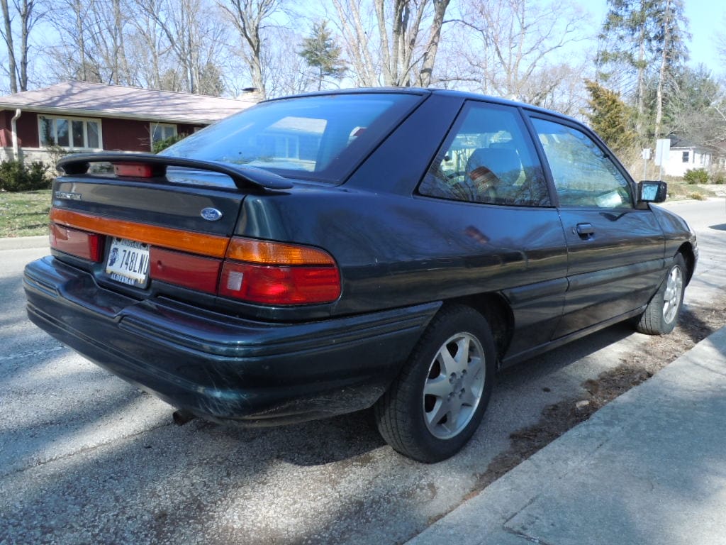 (first posted 4/2/2014)   When is a world car not a world car?  When it’s Japanese. I can hear our readers’ responses already: Ford didn’t call the 1991 Escort a world [&hellip;]