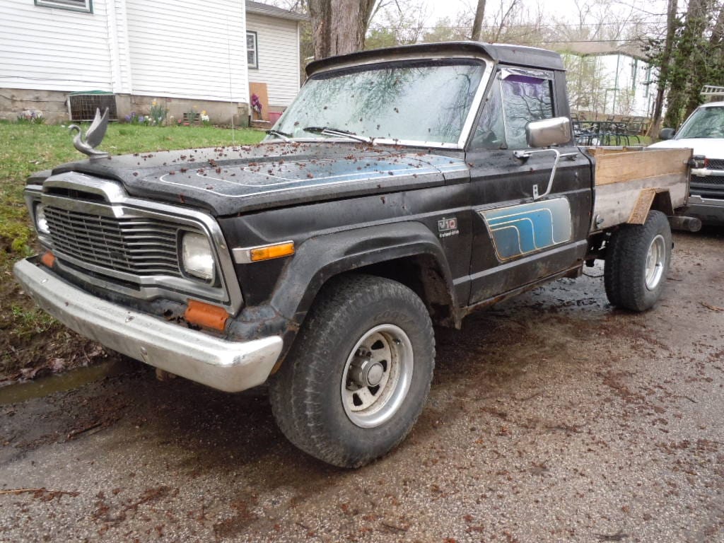 Here’s a machine I haven’t seen in years, a full-size Jeep pickup.  It seems like the few I’ve seen always have a wooden or otherwise non-original bed, and with this [&hellip;]