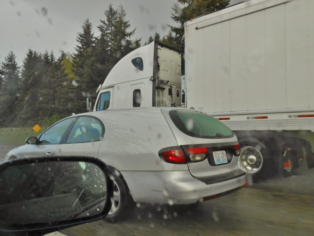 Here’s a car, photographed by SeattleO, that I never knew existed.  It’s a late-production fourth-generation Taurus panelvan, as evidenced by the red turn signals and full door latch bezels (the [&hellip;]