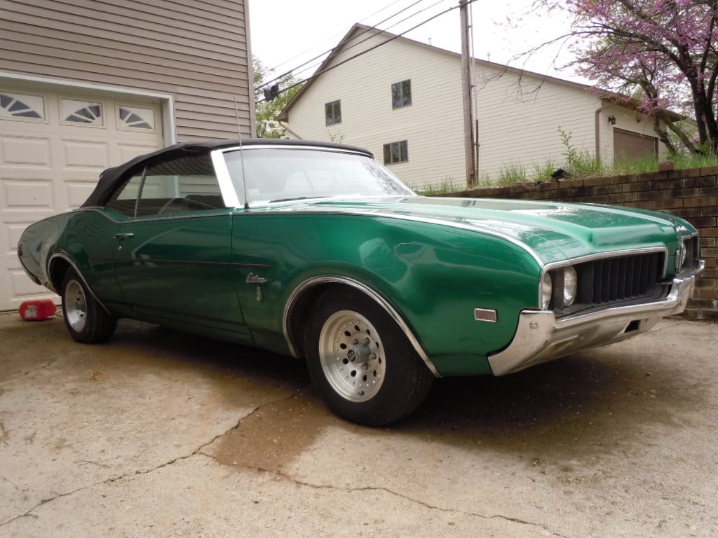 In honor of our slow re-run of the legendary Cutlass Chronicles, I’ve dug up pictures of this 1969 Cutlass S convertible that I took this past spring. It’s a very [&hellip;]