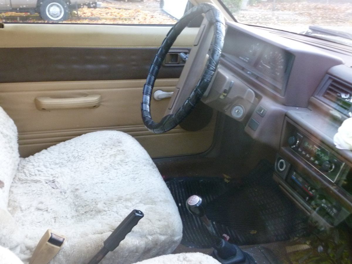 1982 Nissan Stanza: Queen Dork -- A Car That Embraced Its Inner Nerd 9 CC 155 017 1200