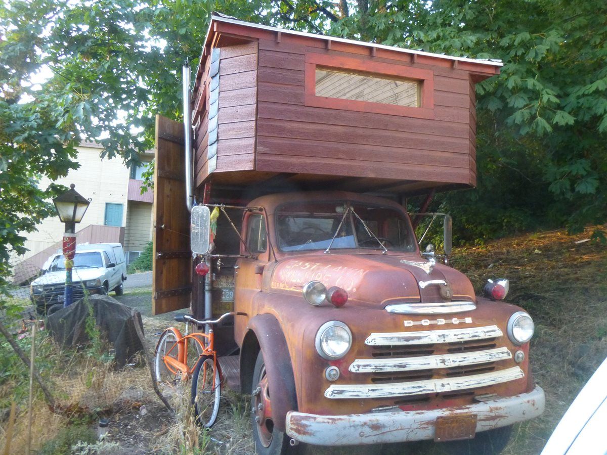 CC Capsule: 1949 Dodge House Car - Ramblin' Dodge 1 CC 230 106 1200