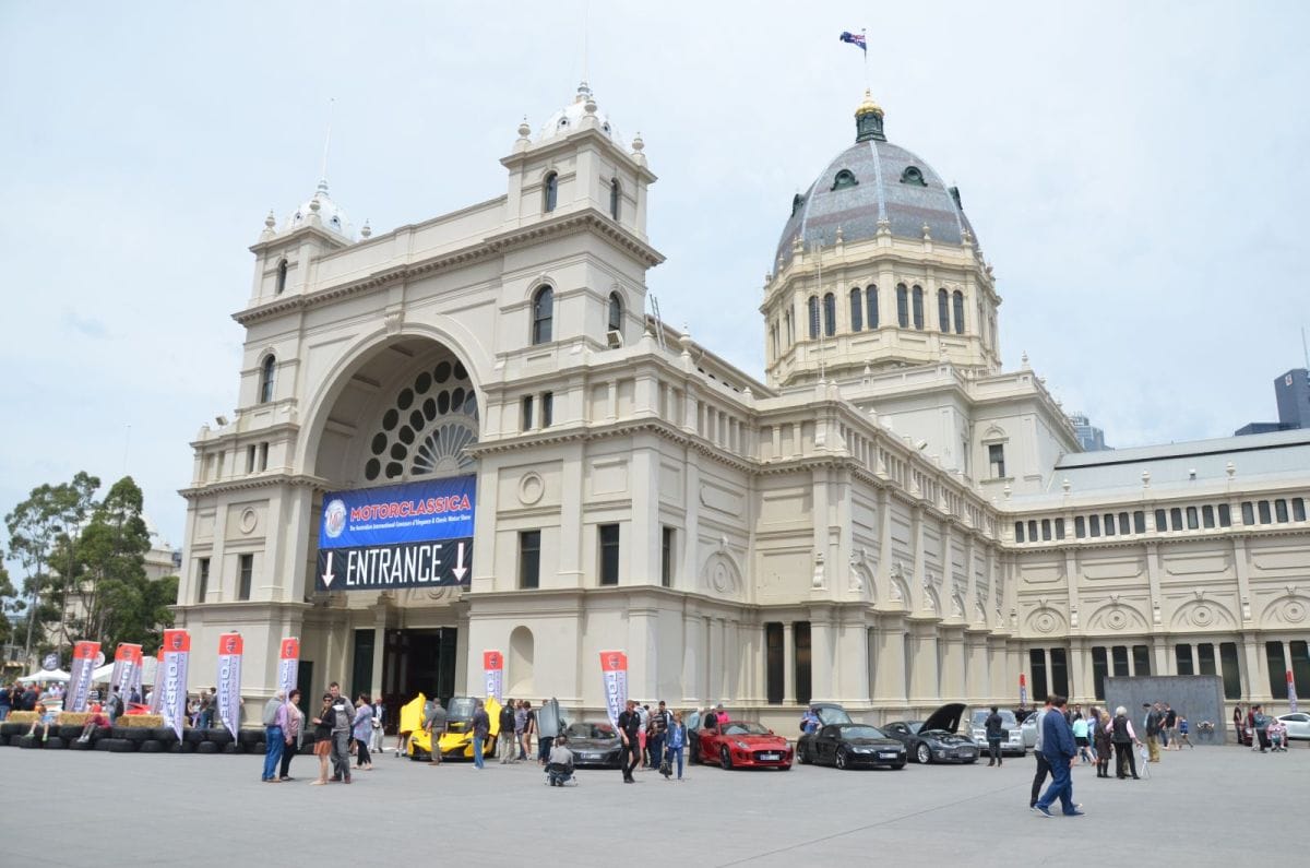 Car Show Classics: Motorclassica Mini Meet-Up 3 Exhibition building entrance