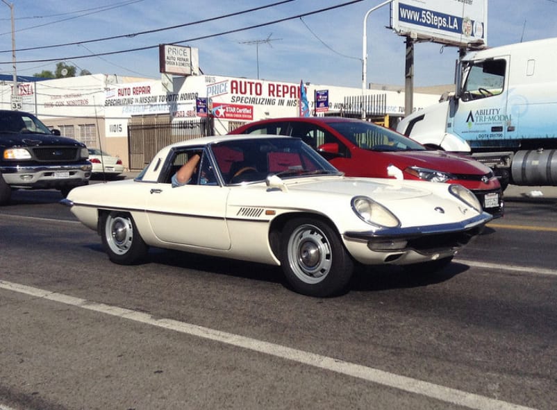 (Today seems to be the day for exotic cars shot on the go. Cohort poster T-Bar-Bear caught this Mazda Cosmo in traffic, and quickly realized who was behind the wheel. [&hellip;]