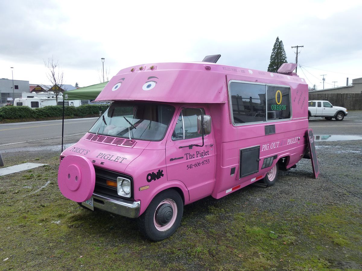 (first posted 11/13/2014)    Those of you that have been around here a while know that I do have a thing for old motorhomes and such. So when I started [&hellip;]