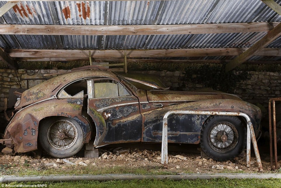 Sixty Classics Stashed Away In Grandpa's Farm Sheds To Be Auctioned 5 BF 4