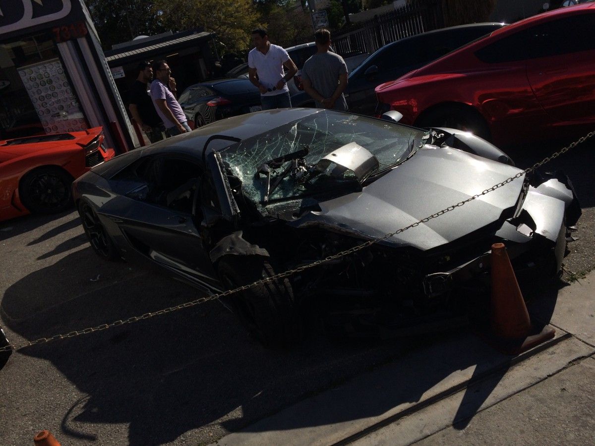 smashed lamborghini