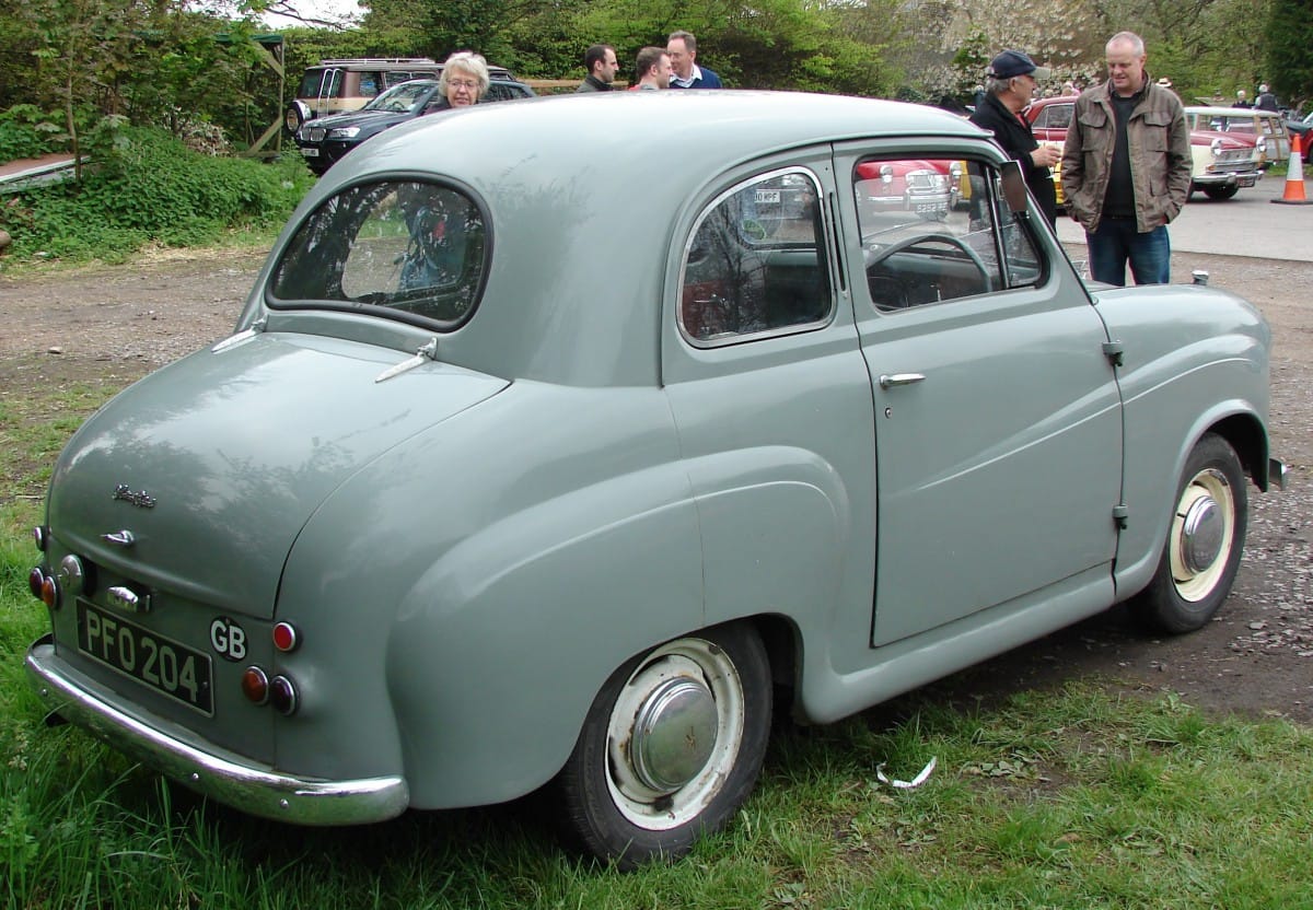 Carshow Classics: FBHVC Drive It Day – So, We Went To The Pub! 4 1955austina30-1