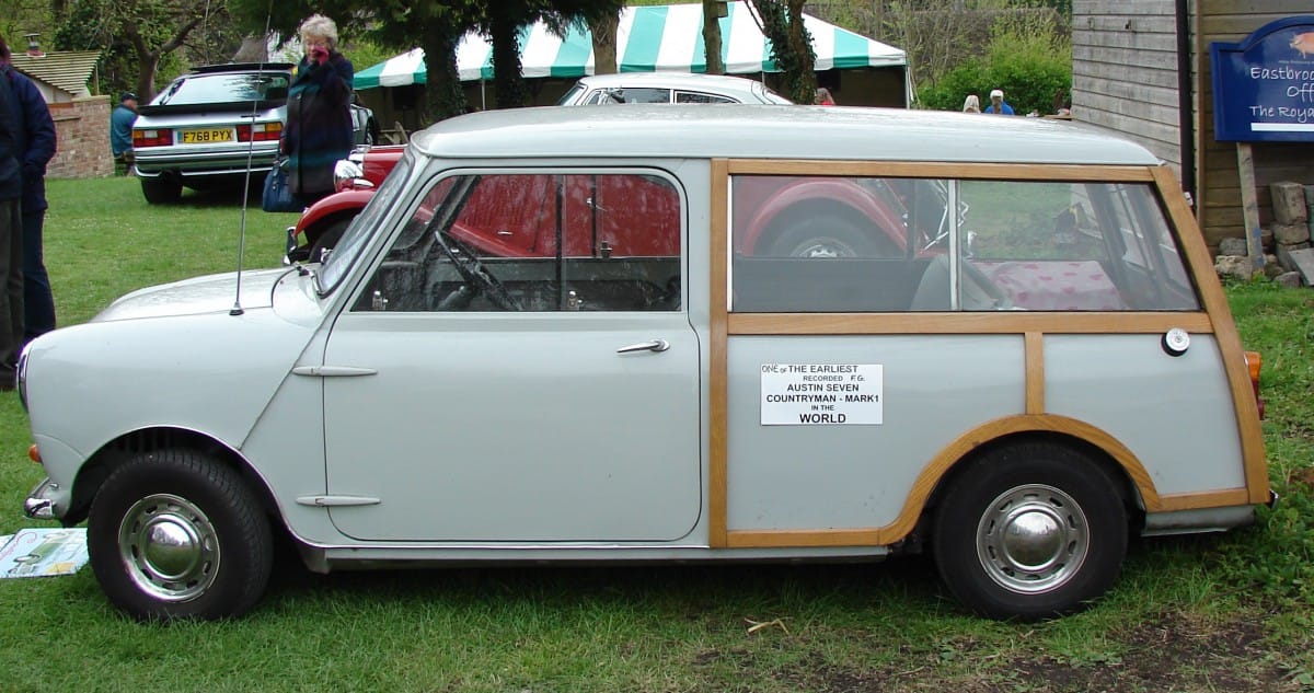 Carshow Classics: FBHVC Drive It Day – So, We Went To The Pub! 8 1960austinc7ountryman-2