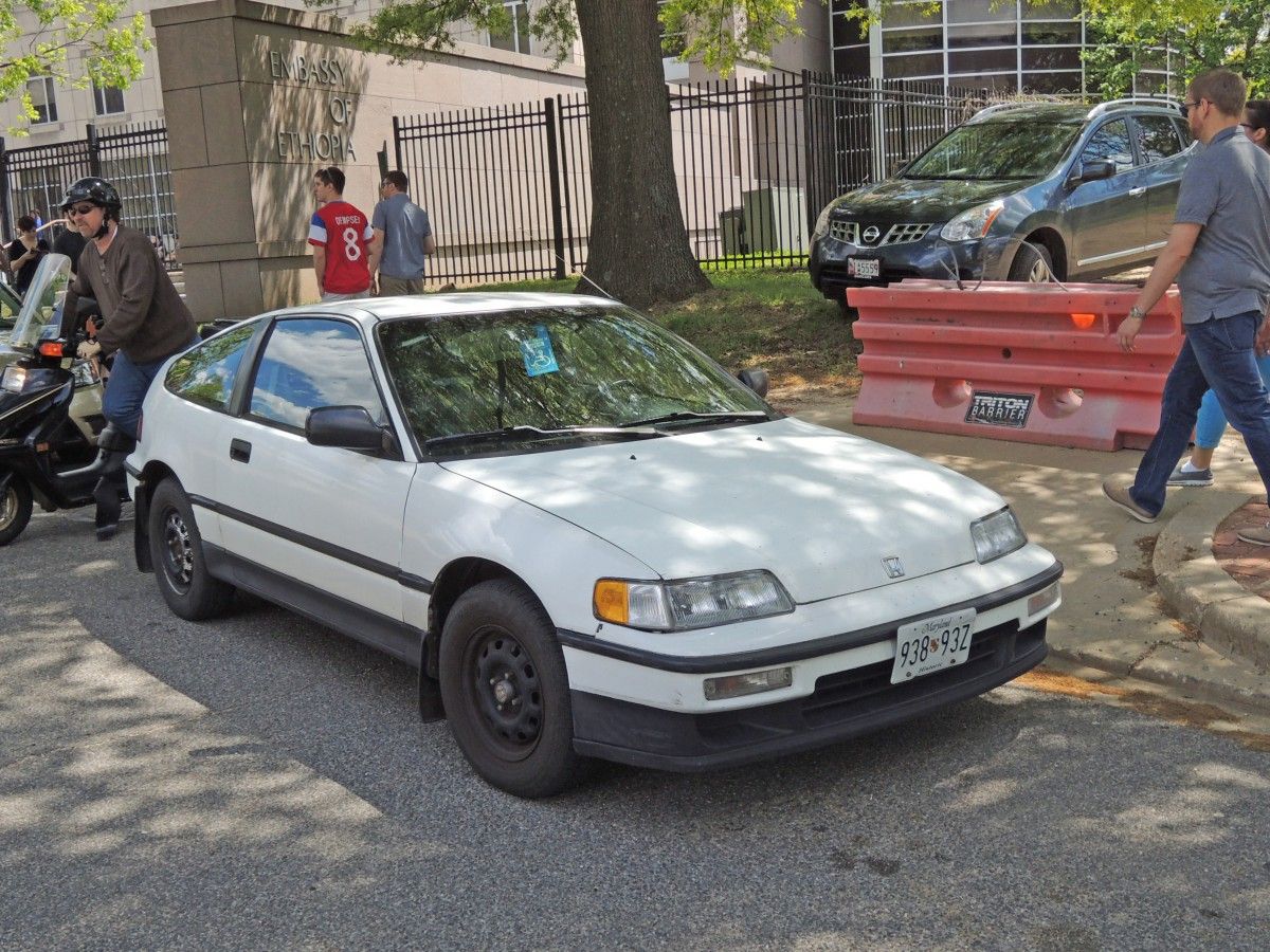 (first posted 5/27/2015)    Due to the marvels of technology, some modern cars can attain over 40 miles per gallon.  Yet, in the 1980s and early 1990s, some cars achieved that [&hellip;]