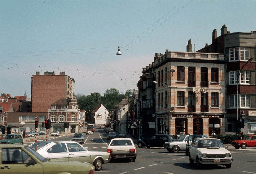 CC reader Maarten sent me a link to a treasure trove of 1980s street scenes from Brussels, Belgium by Michel Huhardeaux.. The whole collection of over 200 pictures is here, [&hellip;]