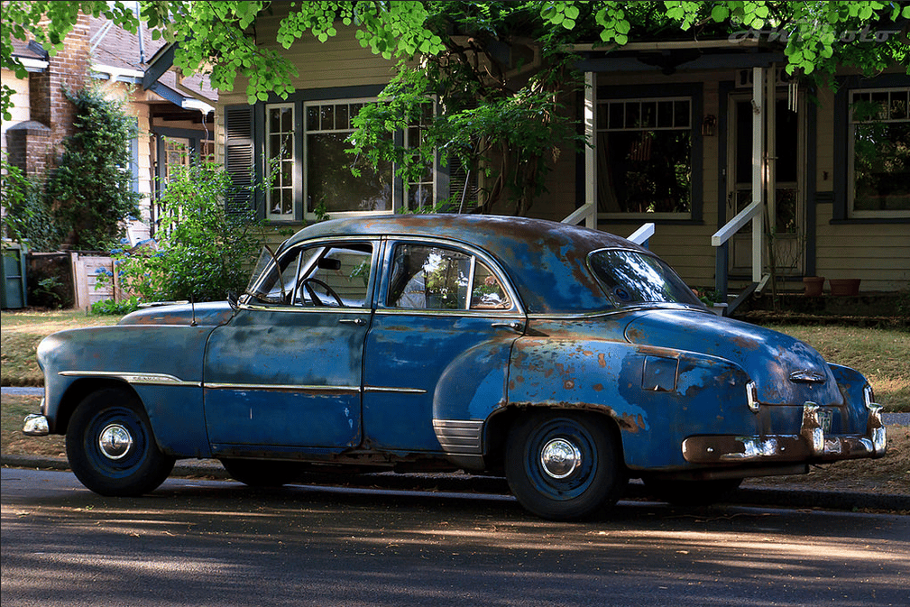 (posted by A. Kwanten)    It may be down at the heel at 64 years old, but this ’51 Chevy Deluxe would surely do Dinah Shore proud. It is apparently [&hellip;]