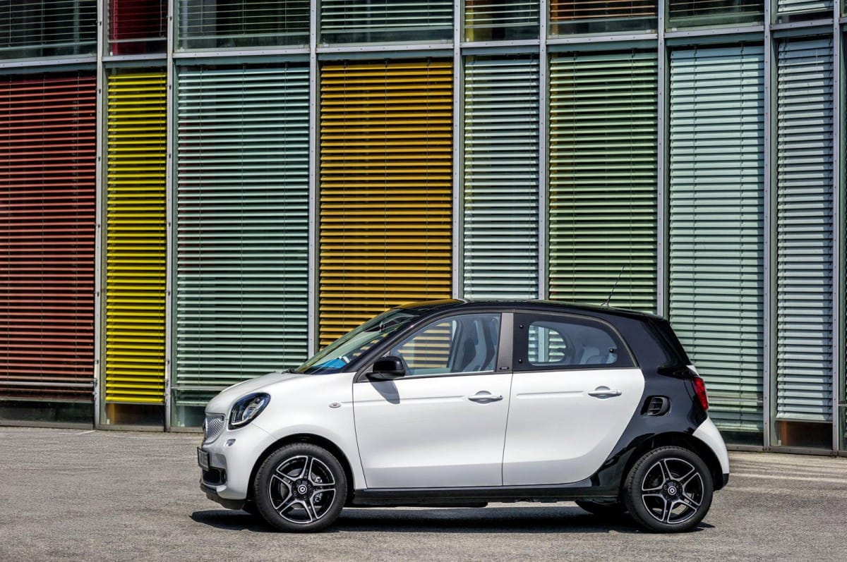 Curbside Capsule: 2004-06 smart ForFour – Not Dumb, Just Different 14 smart forfour 2015