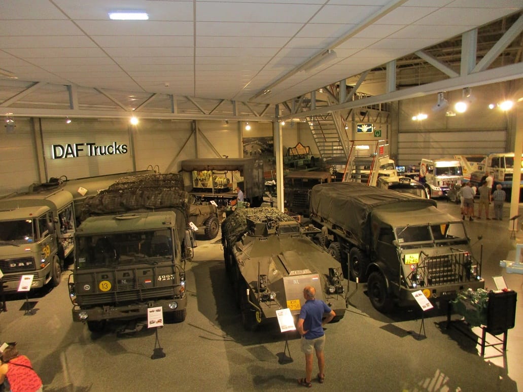 &nbsp; Since the thirties DAF has built an amazing variety of military vehicles for the Dutch Army. From a simple single axle trailer to the 530 hp DAF TROPCO 6×6 [&hellip;]