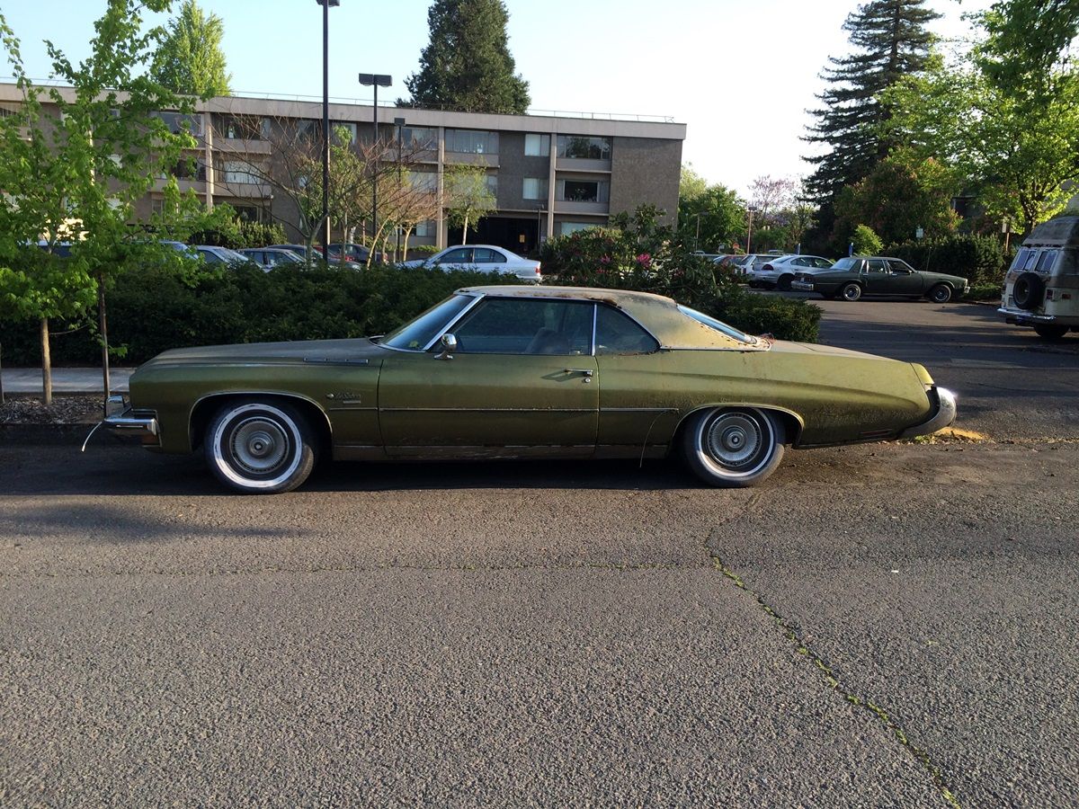 Curbside Outtake: 1973 Buick LeSabre Custom Coupe - Trying To Age Gracefully 2 CC 243 104 1200