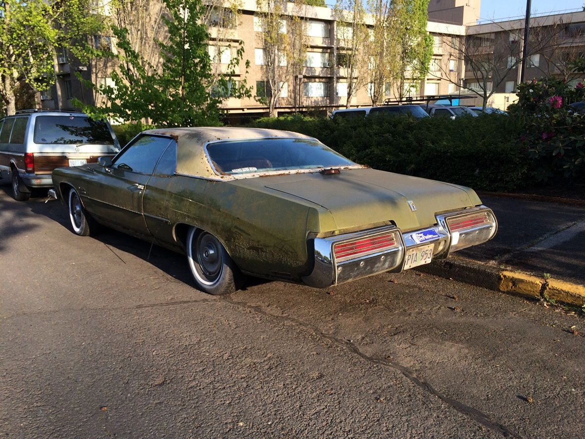 Curbside Outtake: 1973 Buick LeSabre Custom Coupe - Trying To Age Gracefully 3 CC 243 106 1200