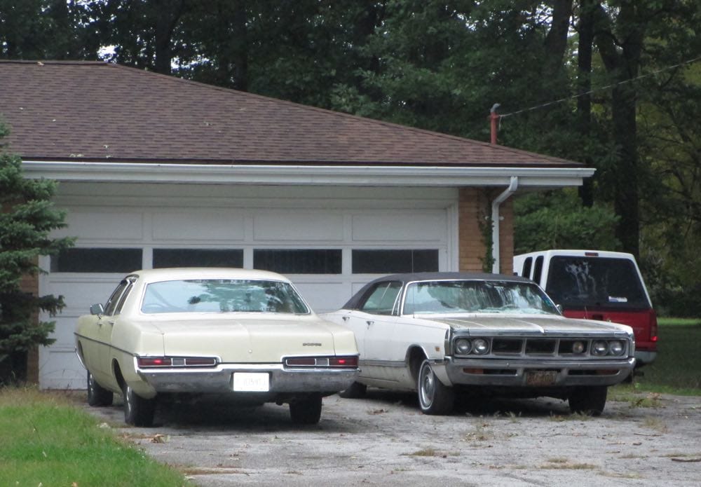 (first posted 11/24/2015)    So many times when seeing a car parked next to a fixed object, getting pictures from all angles is tough.  Such isn’t the case here, since [&hellip;]