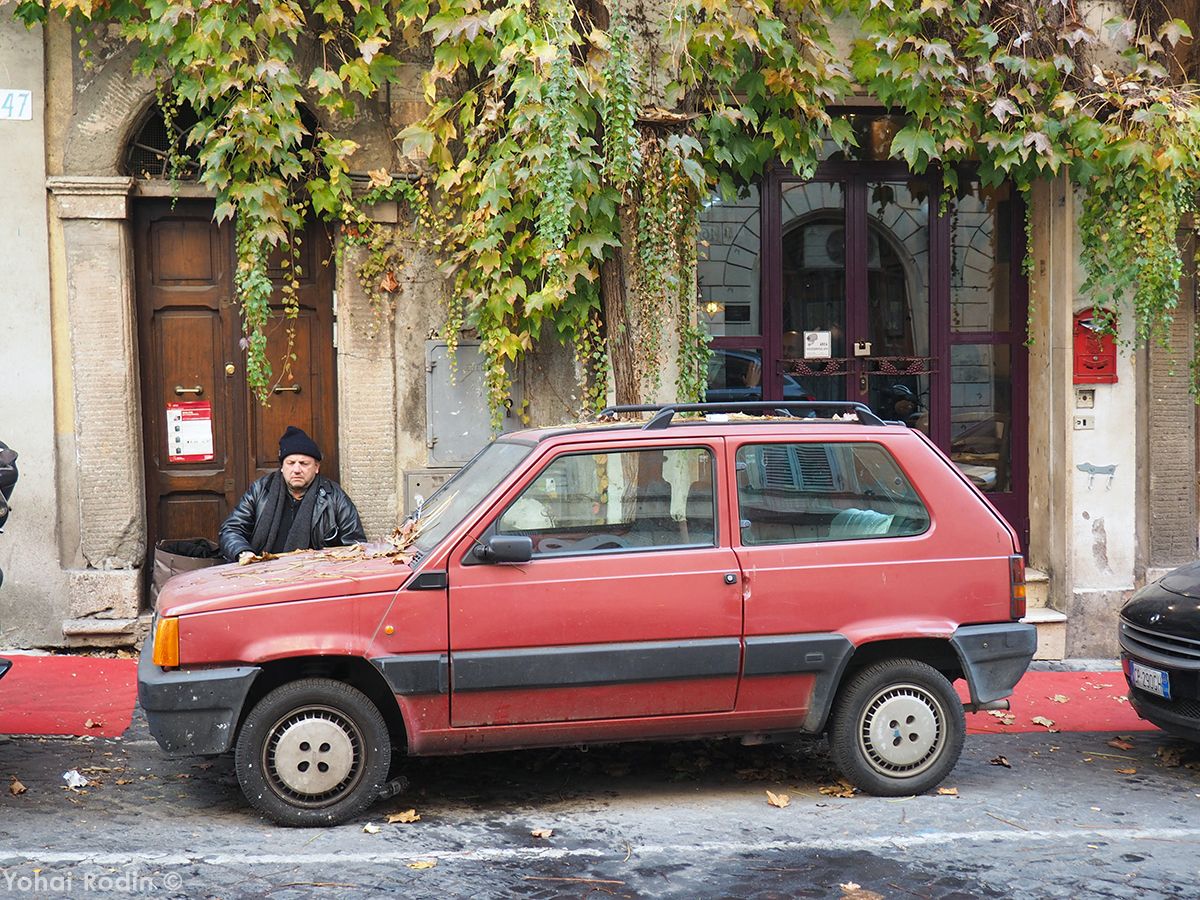 Last week I visited Rome (Italy, of course) with my wife. The best way to forget you’re on a romantic trip is to concentrate on the cars around you, so [&hellip;]
