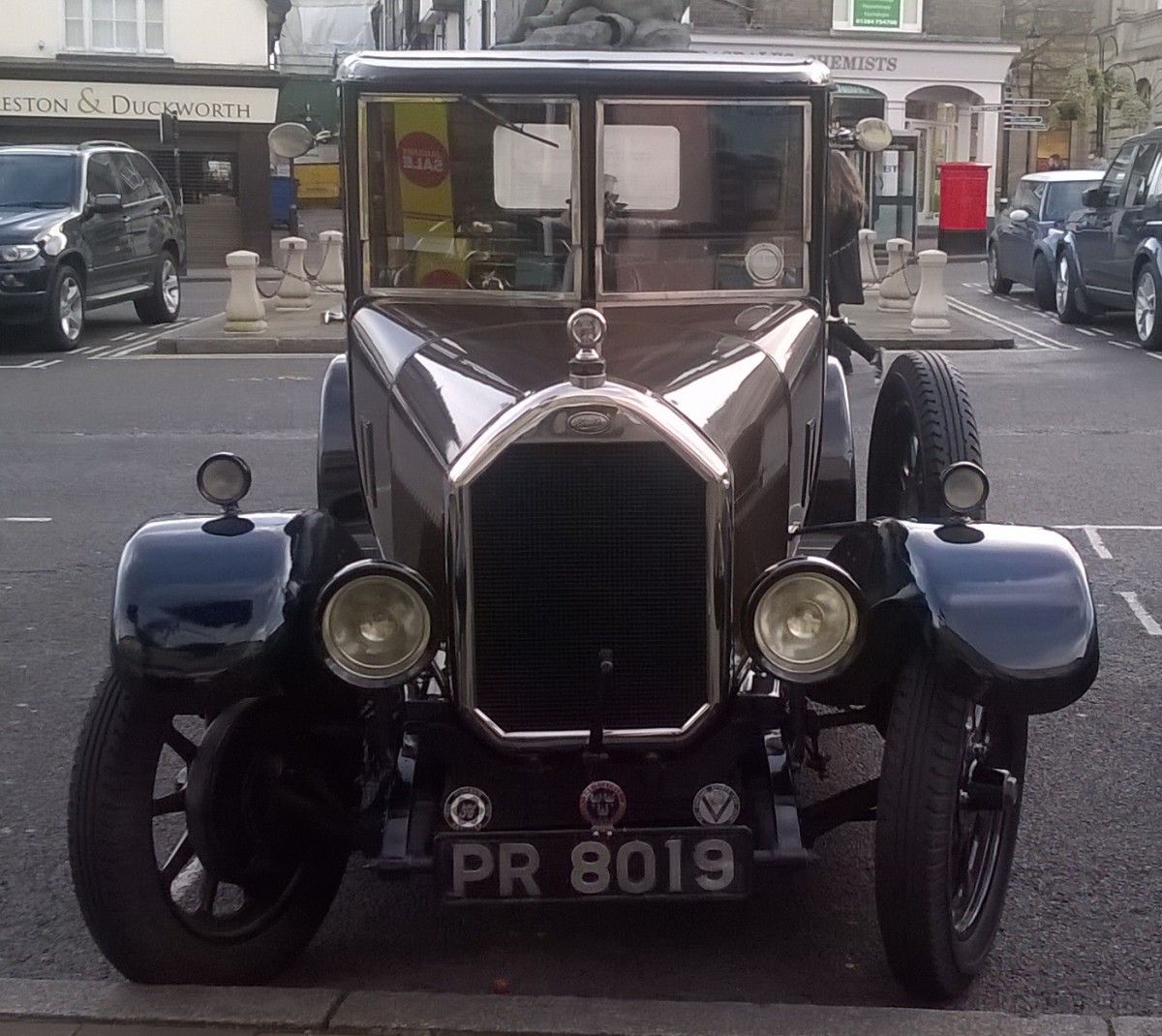 Curbside Outtake: 1926 Humber 14/40 Saloon – Waiting For A Sunny Day 2 1926 humber14-40.1