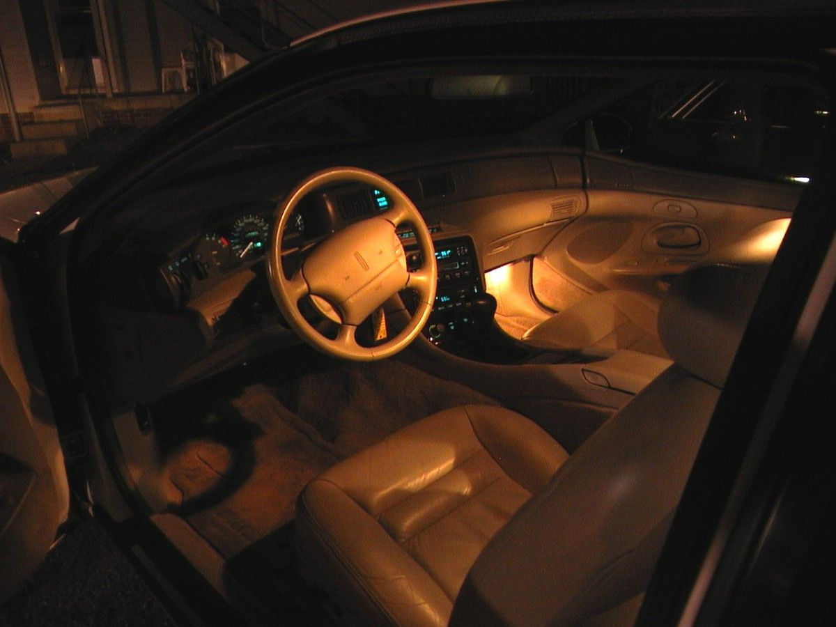 COAL: 1996 Lincoln Mark VIII - The Would-Be Keeper 6 InteriorLights
