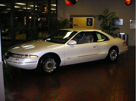 COAL: 1996 Lincoln Mark VIII - The Would-Be Keeper 2 Mark_VIII_Showroom