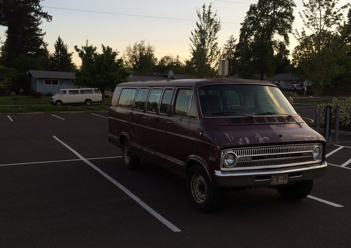 (first posted 4/28/2016)    In 1971 and again in 1972, Dodge pioneered two very significant developments in light trucks. The 1971 Maxiwagon/Maxivan (foreground) was the first extended-body large van, which [&hellip;]