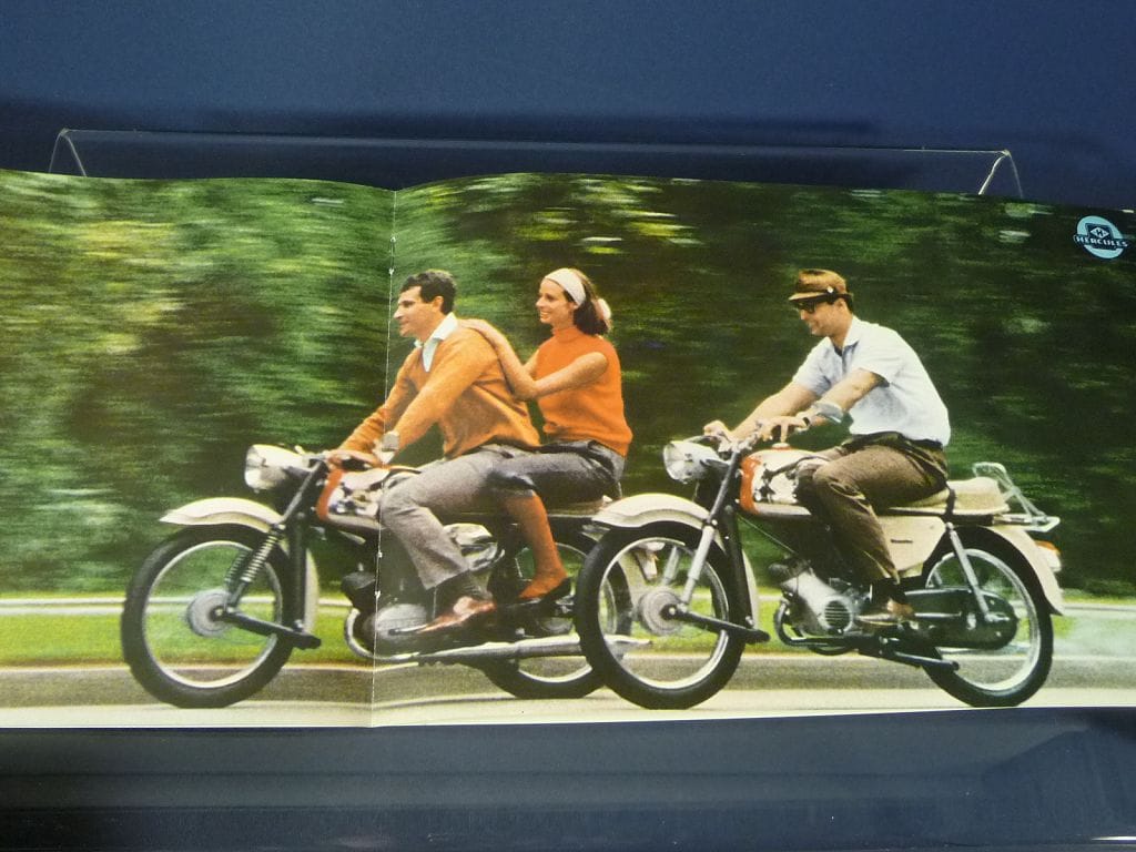 COAL (or MOAL): 1968 Hercules MK IV - Moped Of A Lifetime. 2 Hercules brochure