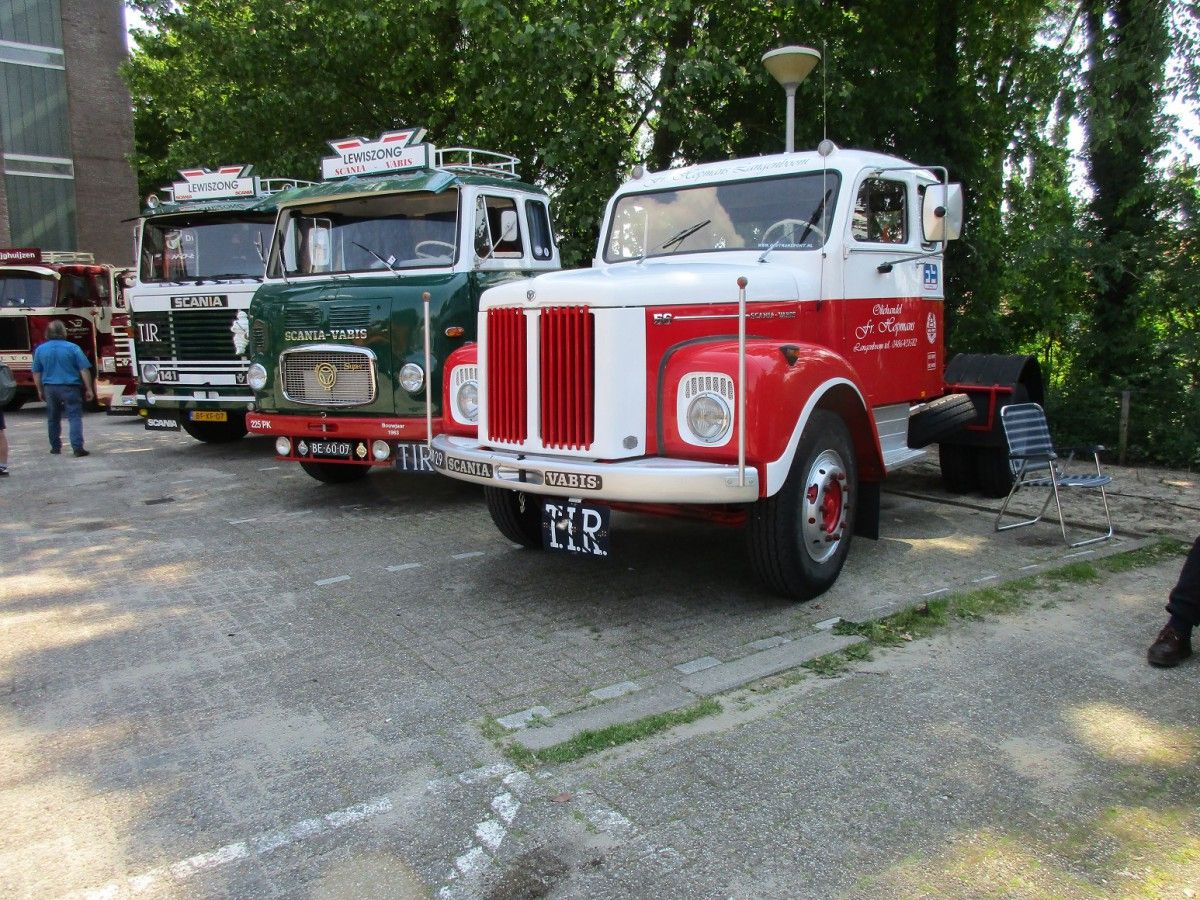 (first posted 6/10/2016)    Fond youth memories from the seventies and early eighties relived when I visited the classic vehicle show and fair in a village nearby. The event takes place [&hellip;]