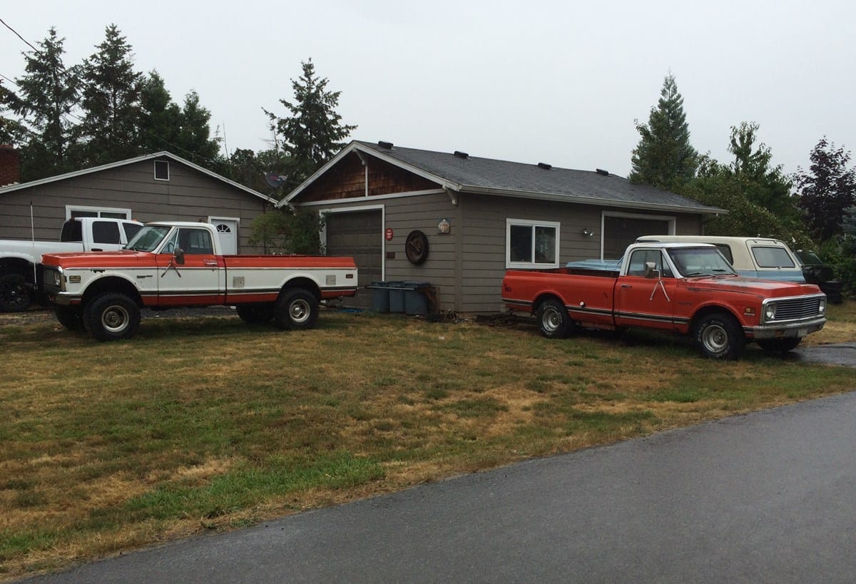 Driving through the back roads of Creswell turned up that Renault 10, but there were a couple of other decent finds too. This house (or garage) is the home of [&hellip;]