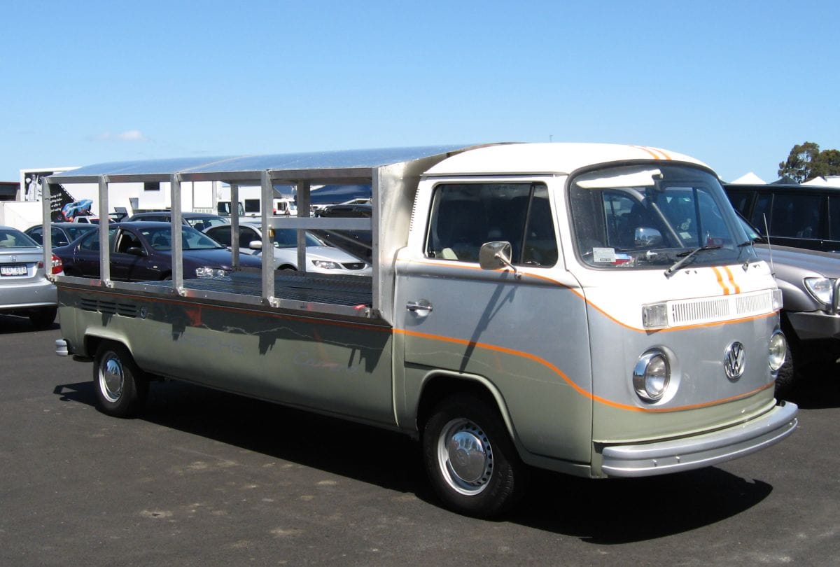 Trackside Outtakes: 1975 VW (Race Car) Transporter This unusual VW Transporter was spotted near the entry to the paddock area behind the pit buildings at the Sandown Historic races last year.