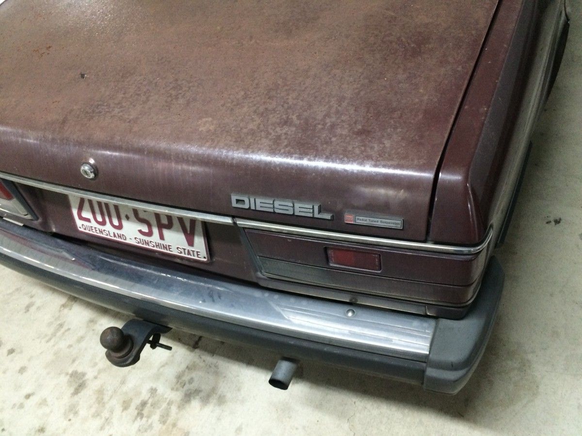 One of Paul Niedermeyer’s most prized Curbside finds in The Land That Rust Forgot (aka Eugene, Oregon) was an Isuzu I-Mark diesel. He first covered it in 2014, following up [&hellip;]