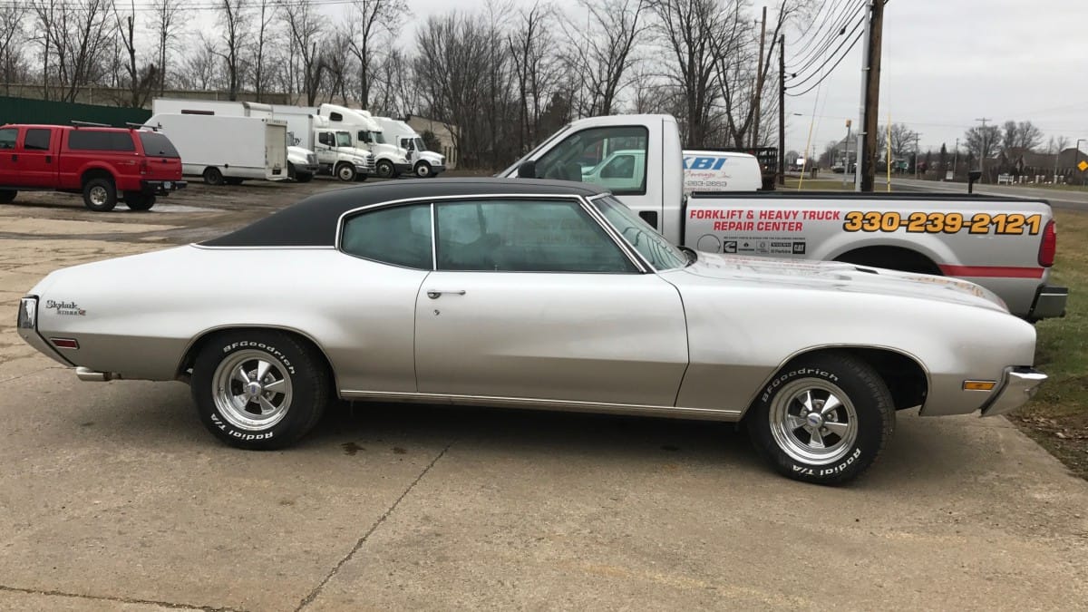 Winters are a lean time for spotting curbside classics in northeast Ohio. As a relatively new author to Curbside Classic, I don’t have a huge library of photos taken in [&hellip;]