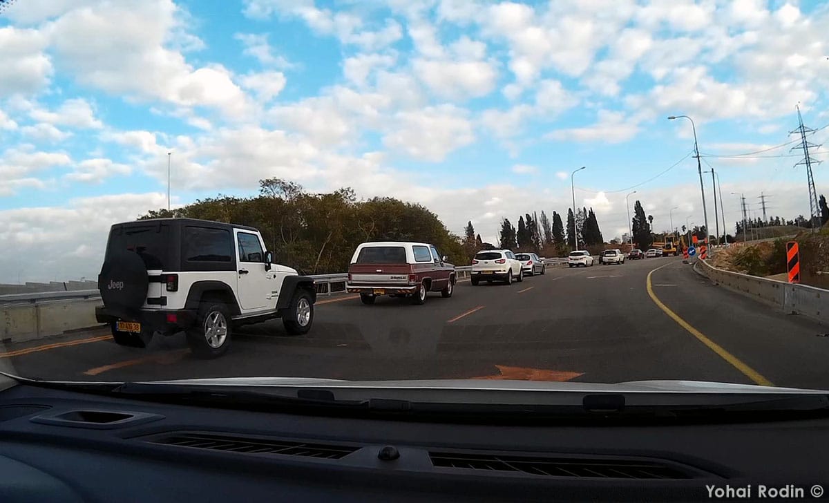 Take a look at this photo: the very familiar shape of a Chevy Blazer is flanked at the back by its spiritual predecessor, the Jeep (in this case the Wrangler, [&hellip;]