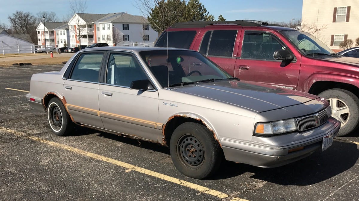 Here is suburban Ohio, we don’t have a lot of run down neighborhoods with on street parking, so literal Curbside Classics (as in parked alongside the curb) are hard to come by. [&hellip;]