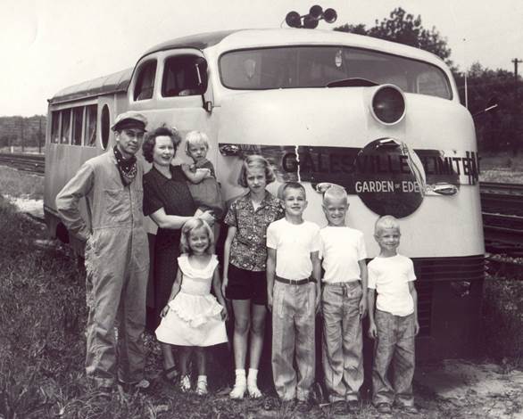 (first posted 3/7/2017)   You know how I like motorhomes. And good stories. This one is a gem that combines them both. I’ve documented a few oddball home-built ones here before, [&hellip;]