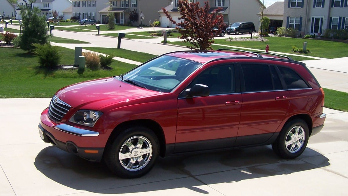 COAL: 2006 Chrysler Pacifica – Crossing Over After being in an accident which totalled our 2003 Accord in December of 2005, my wife Kristen needed wheels fast.