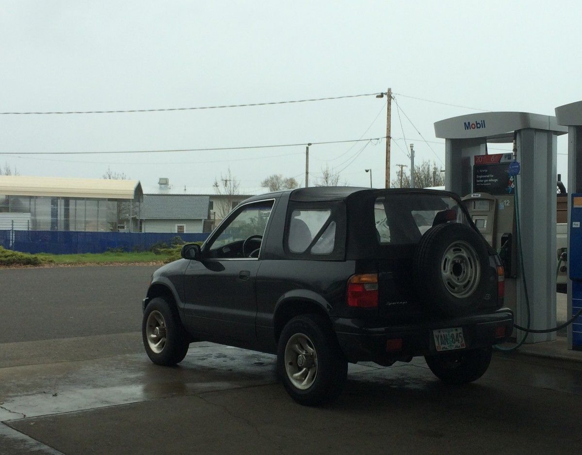 This generation Sportage (the first) is starting to get a wee bit thin on the ground. We’ll have to shoot one sometime and do a proper CC. But the shorty [&hellip;]